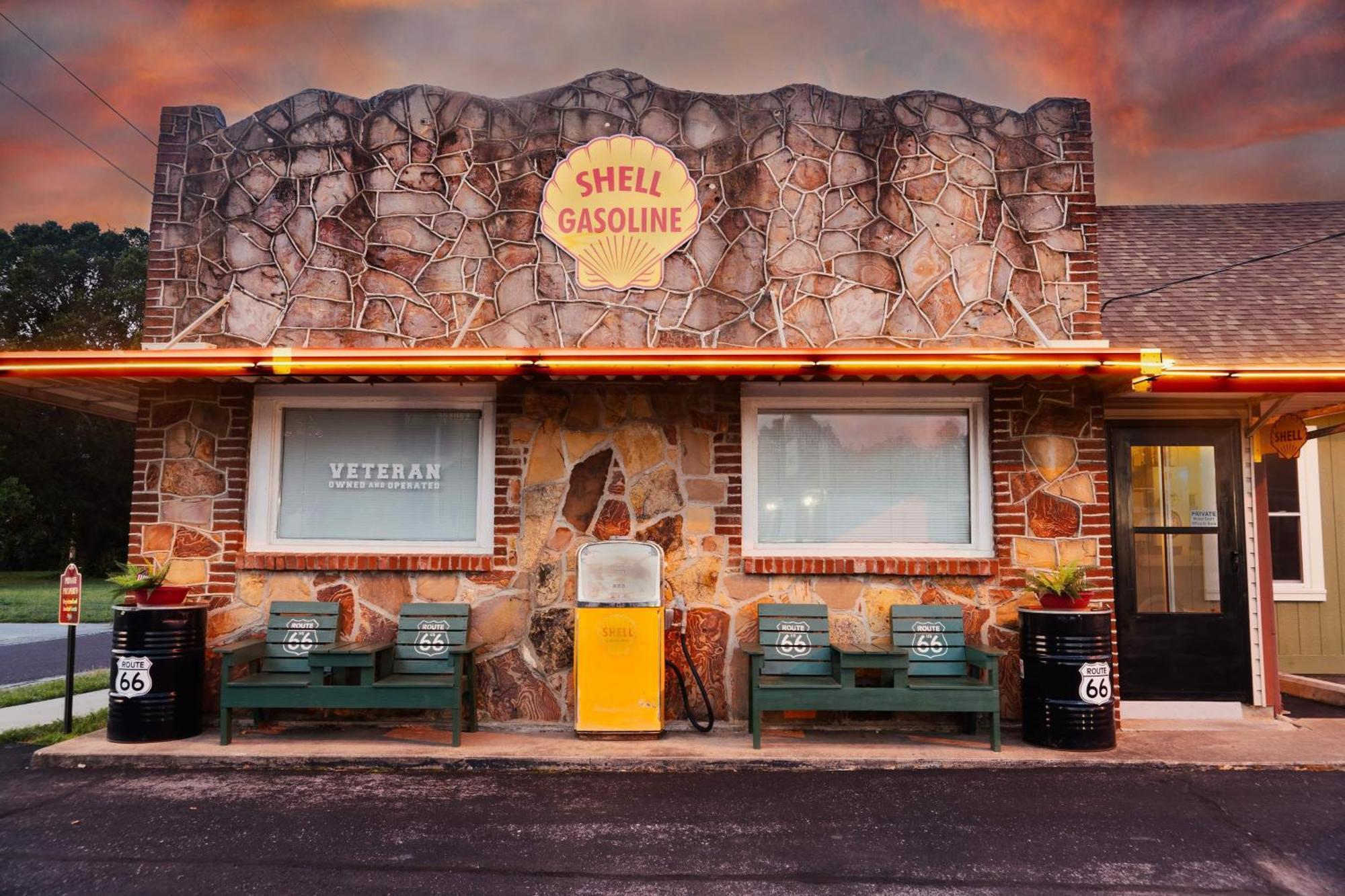 Rockwood Motor Court Motel Springfield Exterior photo